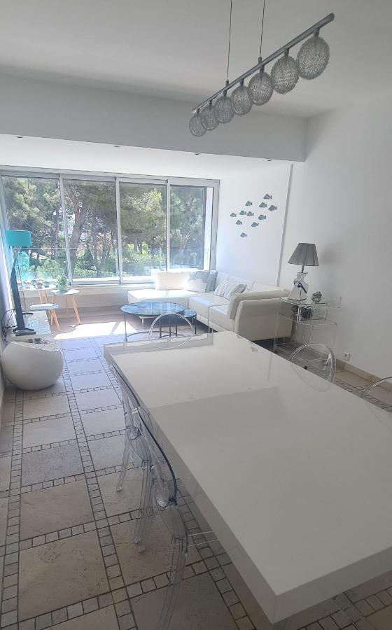 Superbe Appartement Dans Cadre D'Exception - Piscine, Plage Et Tennis Prive Бандоль Екстер'єр фото